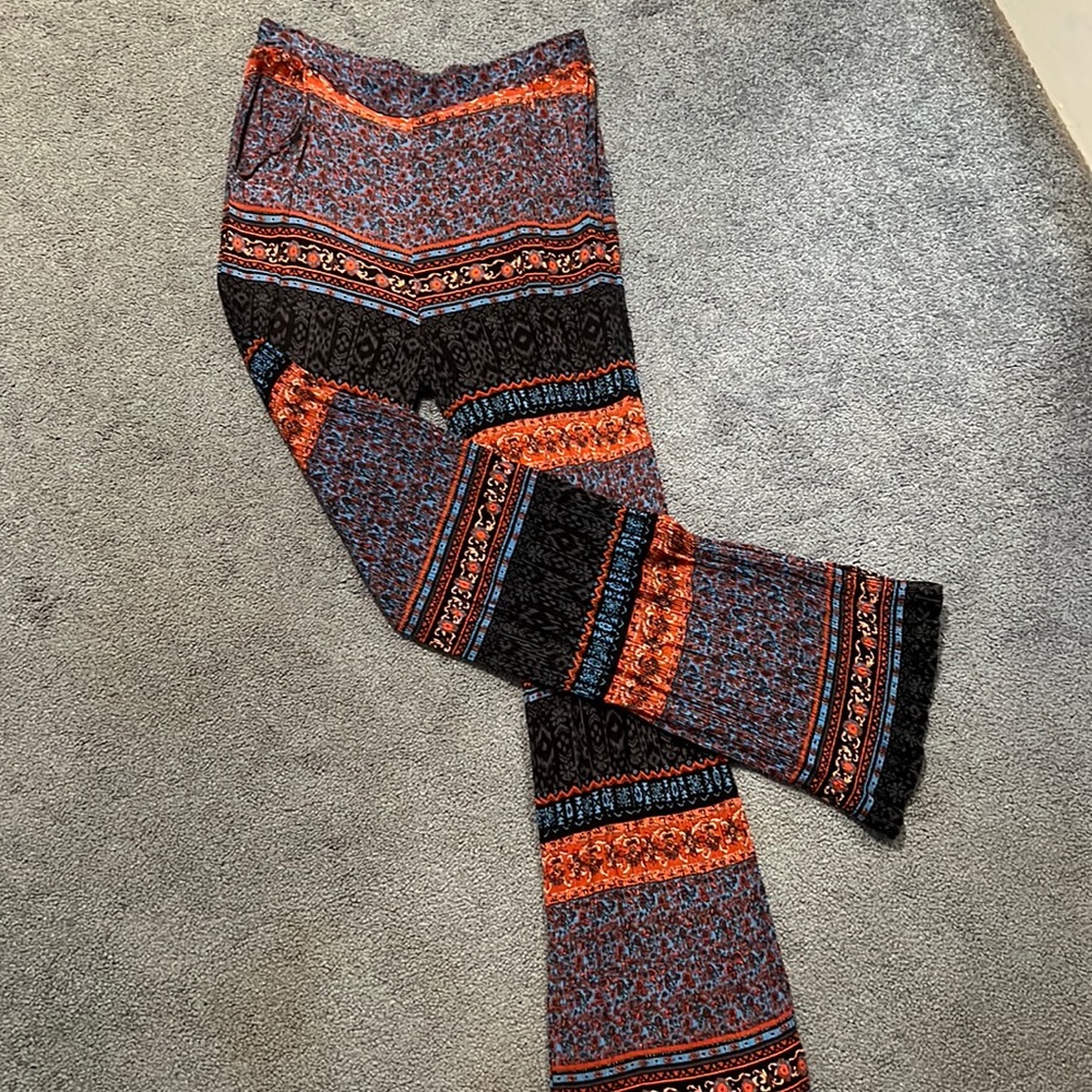 F21 patterned pants